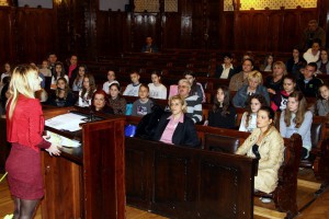 Dodela diploma i priznanja učenicima osnovnih škola opštinskog takmičenja iz srpskog jezika