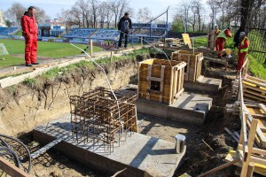 Radovi na postavljanju stubova za semafor