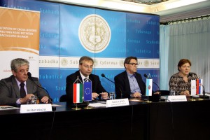 Potpisivanje ugovora povodom rekonstrukcije i sanacije deonice puta Bajmok - GP