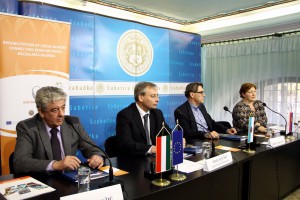 Potpisivanje ugovora povodom rekonstrukcije i sanacije deonice puta Bajmok - GP