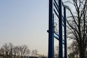 Postavljanje stubova i noseće konstrukcije za semafor