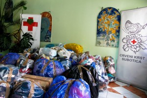 Prikupljanju pomoći u Crvenom krstu uz veliki odziv građana Subotice