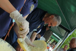 Humanitarna akcija Rotari kluba Palić za ugrožene u poplavama u Srbiji