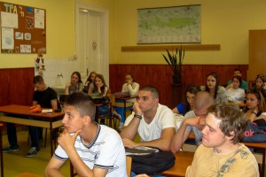 "Prevazilaženje međugeneracijskog jaza i promocija tolerancije"