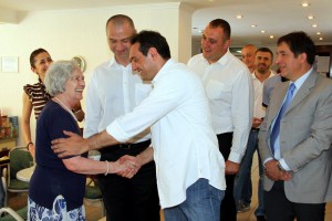 Aleksandar Vulin, Ministar za rad, zapošljavanje, socijalna i boračka pitanja, u poseti Gerontološkom centru