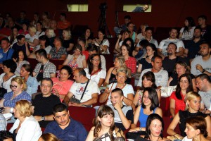 Standup show "Komedija s'nogu"