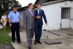 Ministar Selaković u poseti ekonomiji Okružnog zatvora