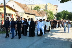 Subotica plače za Tijanom: Hiljade ljudi ispratilo Tijanu na poslednji počinak!