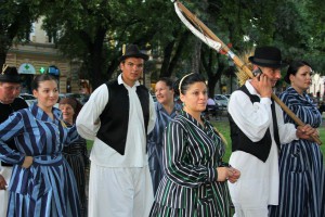 Dužijanca 2014 - Polaganje venaca na spomenik Risaru i spomen bisti Blaška Rajića
