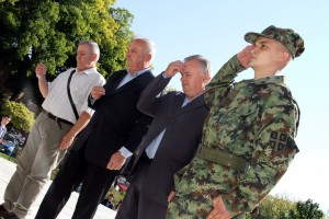 Polaganje venaca na Spomenik žrtvama fašizma