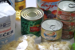 Dodela paketa hrane i sredstava za higijenu građanima u stanju socijalne potrebe