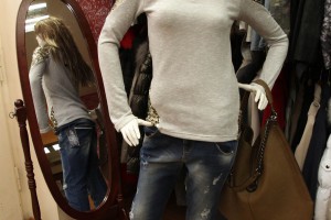 Akcija u butiku Woodo