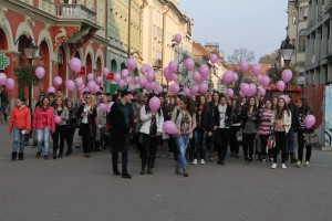 Šetnja povodom obeležavanja meseca borbe protiv raka dojke