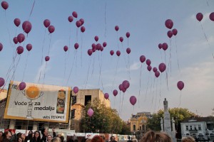 Šetnja povodom obeležavanja meseca borbe protiv raka dojke