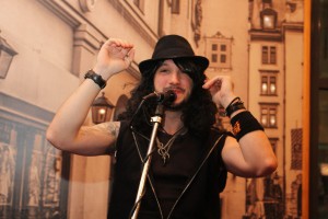 Vukašin Brajić - Rock n Roll i stand up Srđan Olman