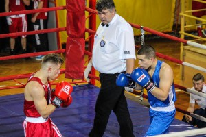 Boks: Spartak - Komarno sharks (Boxing One liga)