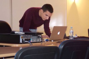 Predavanje na temu razvoja aplikacija za mobilne platforme upotrebom web tehnologija