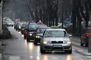 Protestna vožnja taksista