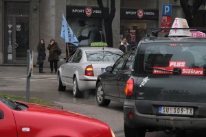 Protestna vožnja taksista