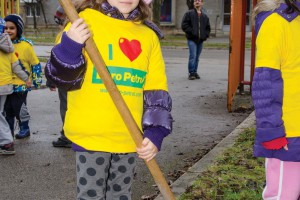Kompanija "Euro Petrol" donirala 20 četinara PU "Naša Radost“