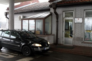 Direktori srpske i mađarske policije na graničnom prelazu Kelebija