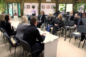 Multimedijalna tribina u okviru projekta „Hoću da znam jer ja biram!“