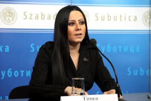 Potpisivanje Ženske platforme za razvoj Srbije 2014-2020