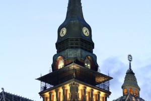 Gradska kuća u plavom