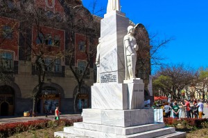 "Cif čisti Srbiju" - Uređenje spomenika spomenik Caru Jovanu Nenadu