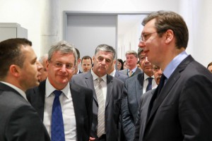 Premijer Aleksandar Vučić u poseti fabrici "Swarovski"