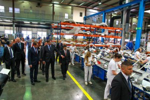 Premijer Aleksandar Vučić u poseti fabrici "Siemens"