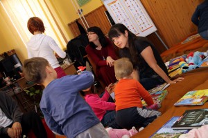 Noć muzeja 2015 - interaktivna izložba posvećena istorijatu Biblioteke, koncert evergrin muzike, izložba lampi i skulptura,