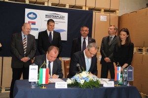 Potpisivanje Ugovora između Republike i preduzeća Masterplast YU o podsticanju ulaganja