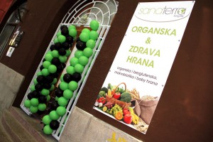 Otvorena prodavnica organske zdrave hrane "Sanaterra"
