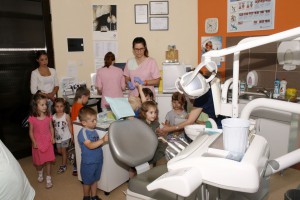 Poseta dece stomatološkom centru Nordent, povodom Međunarodnog Dana deteta