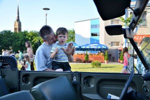 Izložba oldtajmer vozila na Prozivci