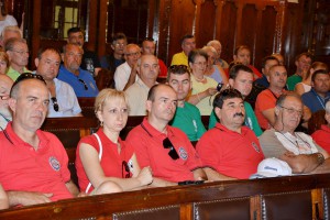 Dodela zahvalnica i plaketa za učesnike i pokrovitelje 5. susreta oldtajmer vozila