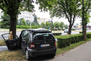 Saobraćajna nezgoda preko puta zgrade Suda