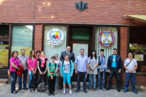 Ispraćaj dece ratnih veterana Udruženja UOSYU u edukativni kamp u Požarevcu