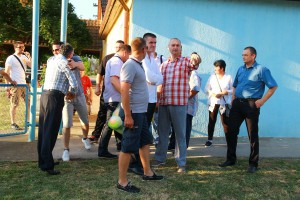 Uručenej donacije fudbalerima iz Bačkog Dušanova