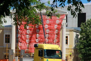 Završni radovi na obnovi fasade Narodnog pozorišta