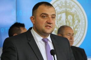 Obraćanje medijima povodom mogućnosti uvođenja vanredne situacije na teritoriji Subotice i Kanjiže