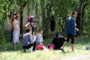 Ciglana: Migrantima postavljeni toaleti