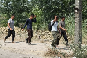 Ciglana: Migrantima postavljeni toaleti