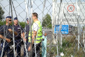 Krizna situacija sa migrantima: Granični prelazi Horgoš 1 i Horgoš 2