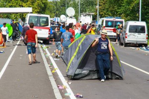 Migranti zaustavljeni pred granicom, granični prelazi Horgoš i Horgoš 2 zatvoreni