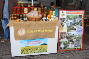 Prodajna izložba meda u okviru manifestacije "XIX Dani pčelarstva"