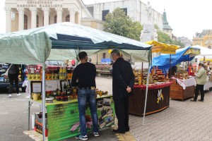 Prodajna izložba meda u okviru manifestacije "XIX Dani pčelarstva"