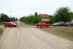 Radovi na izgradnji kružnog toka na raskrsnici ulica 51. Divizije i Majšanski put
