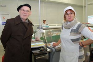 Otvorena mlečna hala na pijaci "Zelenac" (Prozivka)